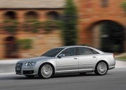 2006 Audi S8